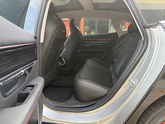 Pre-Owned XPeng P7 2022 Model 480E+