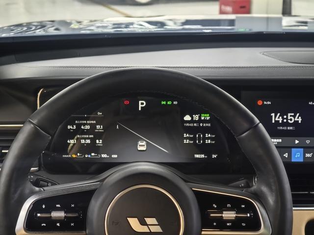 Pre - Owned 2021 Li ONE Extended - range 6 - seat Edition