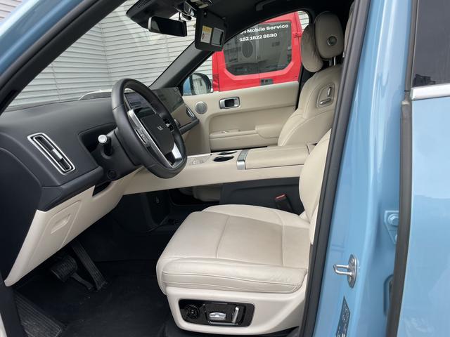 Certificated Pre-Owned Li Auto L8 2024 Ultra Edition -u21693410