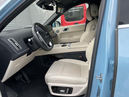 Certificated Pre-Owned Li Auto L8 2024 Ultra Edition -u21693410