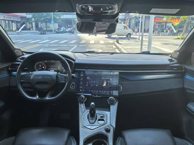 Certificated Pre-Owned Lynk & Co 05 EM-P 2021 PHEV 1.5TD HALO -u20969200