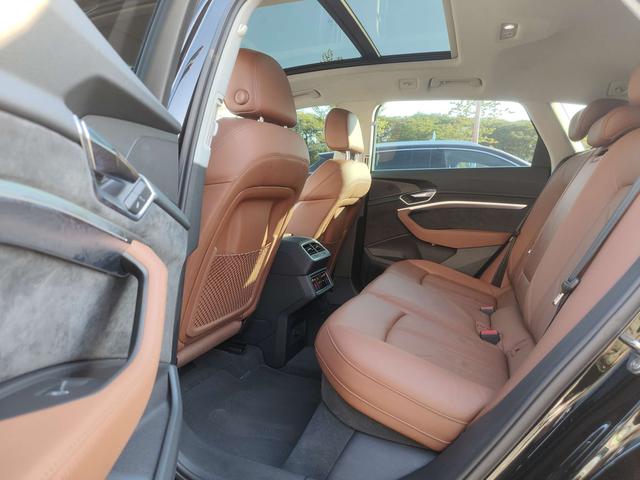 Pre-Owned Audi e-tron (Imported) 2019 Model 55 quattro Technical Version