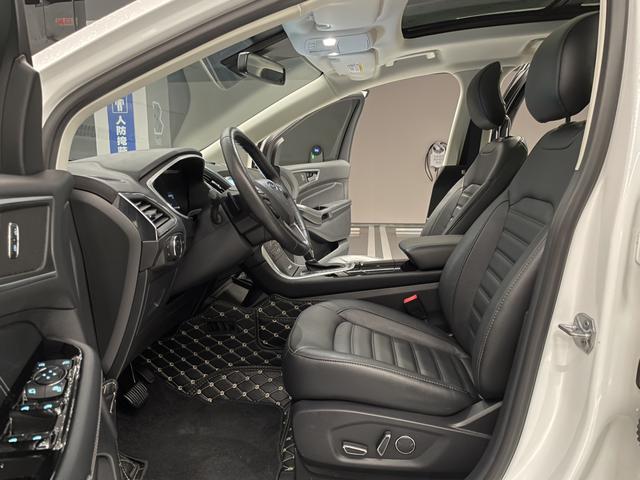 Certificated Pre-Owned Ford Edge 2018 EcoBoost 245 Two-Wheel Drive Luxury Sporty Model 7-Seater China VI - u22002284