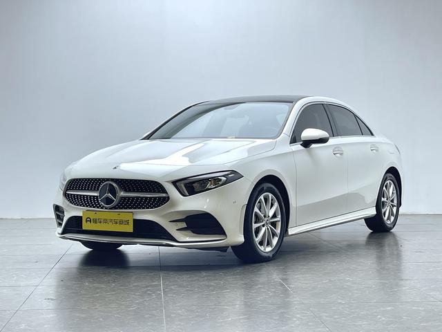 Certificated Pre-Owned Mercedes-Benz A-Class 2022 Refreshed A 200 L Sport Sedan Fashion Edition - u22569380