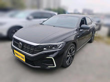 Certificated Pre-Owned SAIC Volkswagen Passat PHEV 2022 430PHEV Hybrid Luxury Edition -u22546131