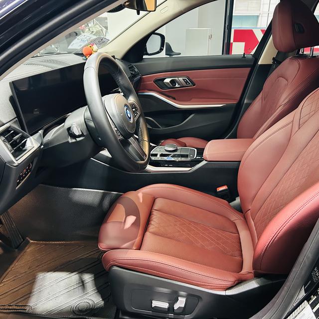 Certificated Pre-Owned BMW i3 2022 eDrive35L -u22950019