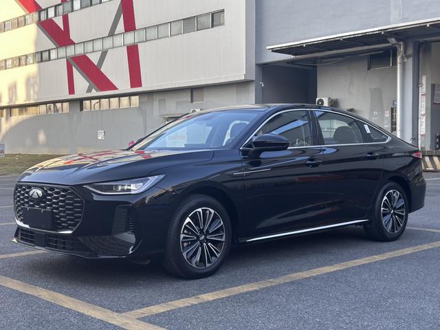 Certificated Pre-Owned BYD Fengyun A8L 2025 145km Standard Version -u22094727