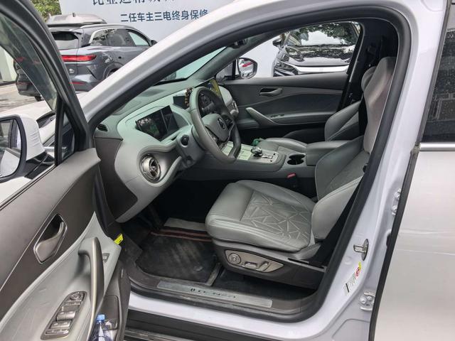 Certificated Pre-Owned Denza N8 DM 2023 4WD Super Hybrid Flagship 7-Seater Edition -u22518405