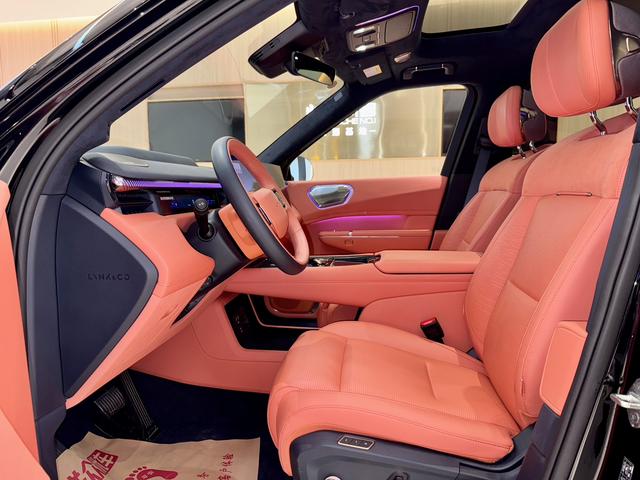 Pre-Owned Lynk & Co 900 2025 1.5T Ultra