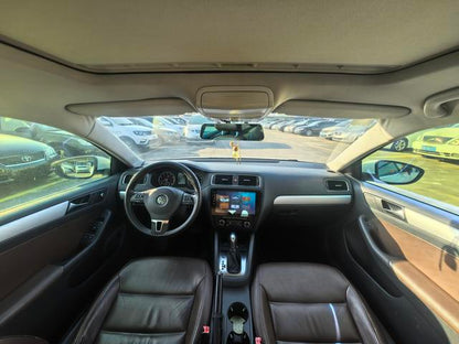 Certificated Pre-Owned FAW-Volkswagen Sagitar 2014 1.4TSI Automatic Luxury - u22061314