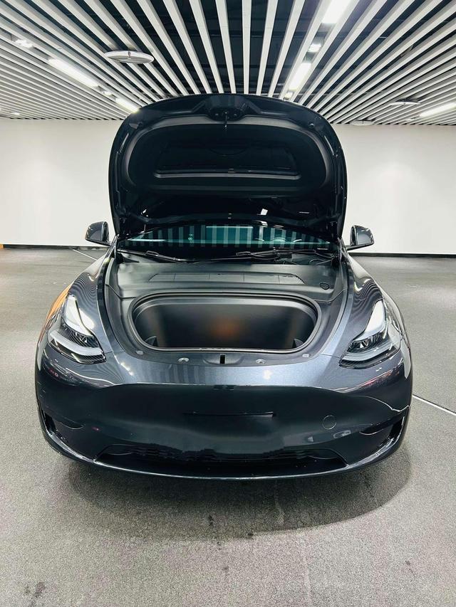 Certificated Pre-Owned Tesla Model Y 2024 Rear-Wheel Drive Version -u22333858
