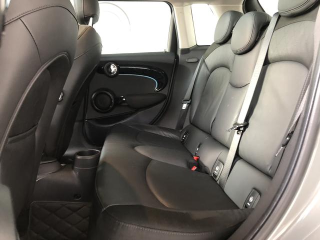 Certificated Used MINI 2022 1.5T Camden Limited Edition Five-Door Version