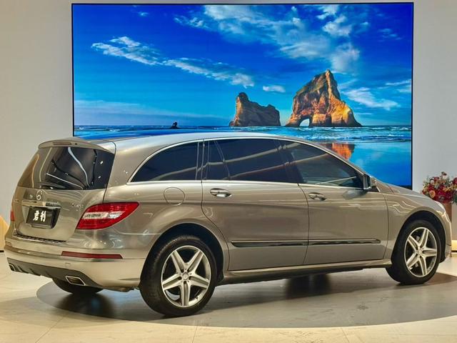 Certificated Pre-Owned Mercedes-Benz R-Class 2017 R 400 4MATIC Limited Edition - u22694735