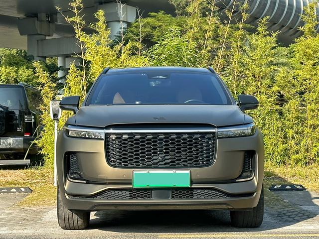 Pre-Owned Li Xiang ONE 2021 Model Extended-Range 6-Seater Version