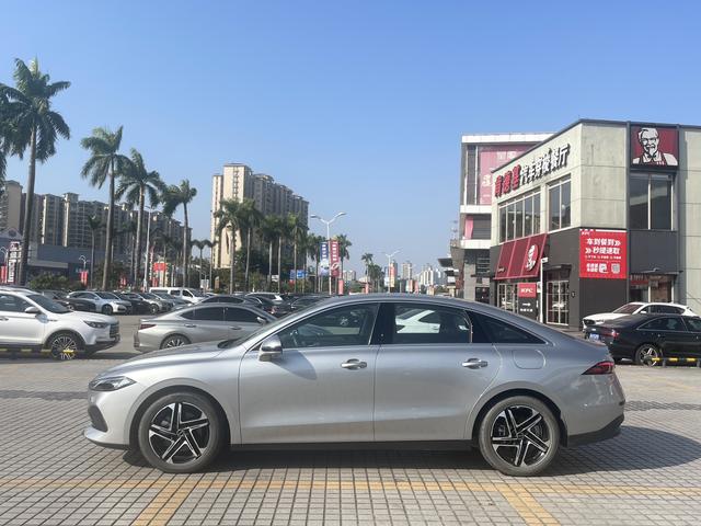 Certificated Pre-Owned Roewe D7 DMH 2023 125 Flagship Edition -u21971752