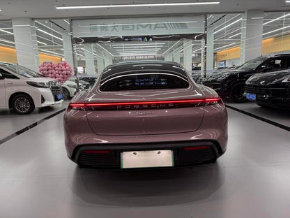 Certificated Pre-Owned Porsche Taycan 2022 Refreshed Taycan -u22589411