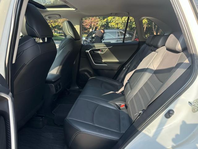 Certificated Pre-Owned GAC Toyota Wildlander 2022 2.0L Two-Wheel Drive Luxury Edition - u22590120