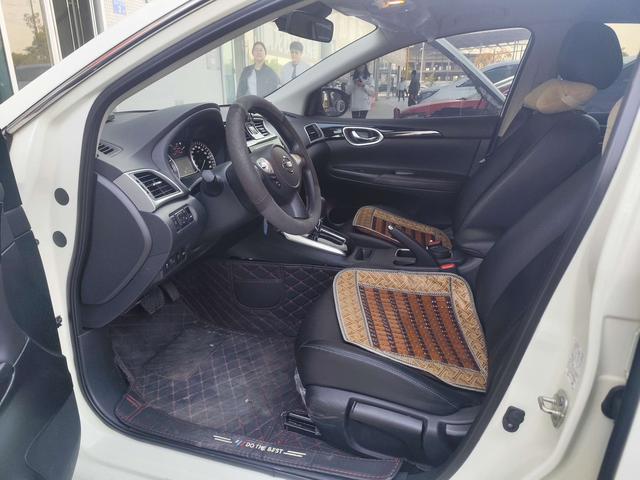 Certificated Pre-Owned Sylphy 2022 Classic 1.6 XL CVT Luxury Edition - u22433038