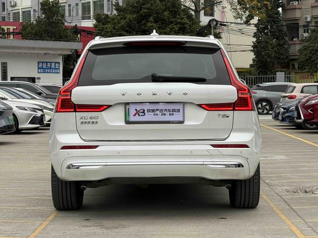 Certificated Pre-Owned Volvo XC60 PHEV 2024 T8 AWD Long Range Inscription Luxury Edition -u22538984