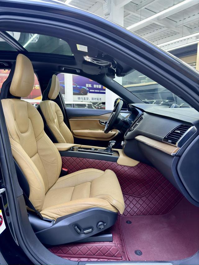 Certificated Pre-Owned Volvo XC90 2015 T6 Excellence 7-Seater - u22449368