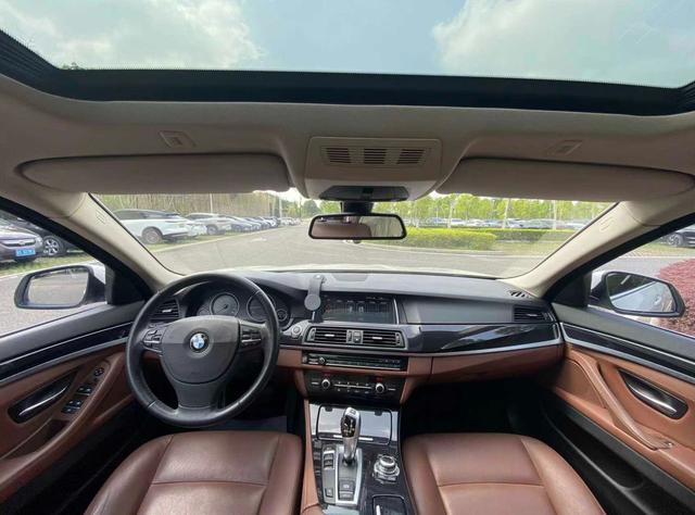 Certificated Pre-Owned BMW 5 Series (Imported) 2014 520i Elegant Model - u22664367