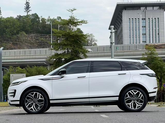 Certificated Pre-Owned Range Rover Evoque PHEV 2023 Evoque L P300e Plug-in Hybrid Version -u22018545
