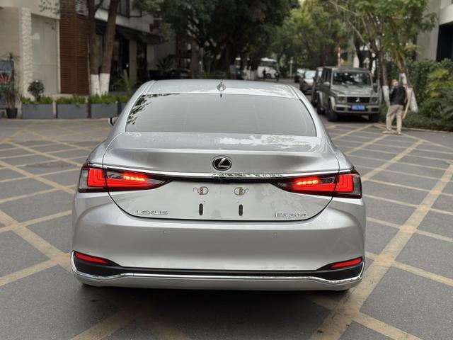 Certificated Pre-Owned Lexus ES 2018 200 Premium Edition China VI - u22550588