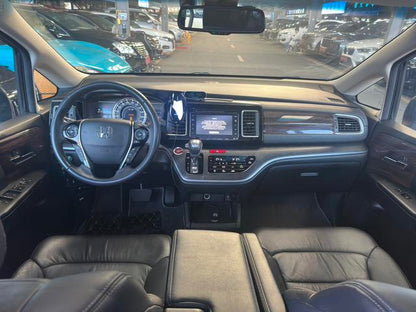 Certificated Used Dongfeng Honda Elysion 2016 Model 2.4L Supreme Version