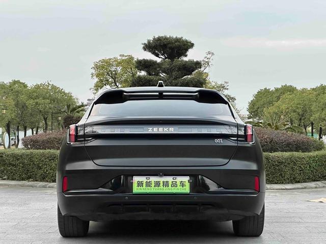 Certificated Pre-Owned ZEEKR 001 2022 Long Range Dual-Motor WE Version