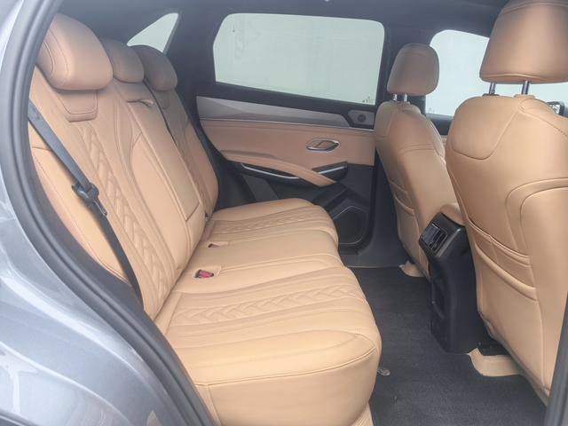 Certificated Pre-Owned BYD Song L DM 2025 Intelligent Driving Edition DM-i 112KM Beyond Model