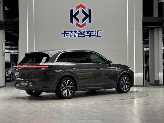 Pre-Owned Li L7 2023 Pro Edition