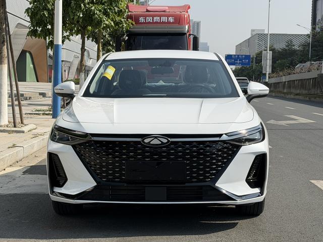 Certificated Pre-Owned BYD Fengyun A8 2024 127 Lingfeng Edition -u21972387
