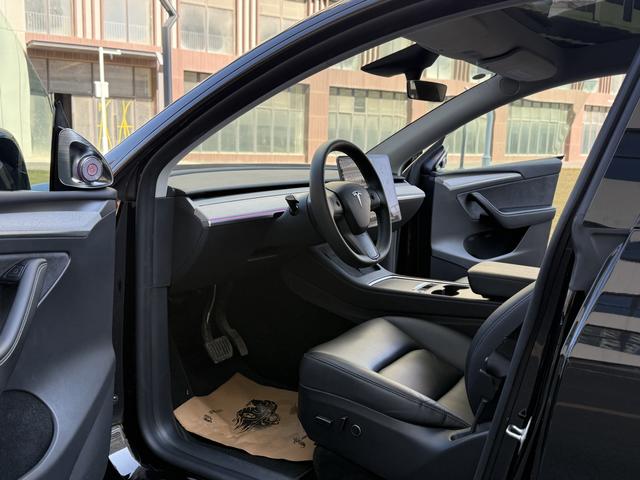 Certificated Pre-Owned Tesla Model Y 2023 Rear-Wheel Drive Version