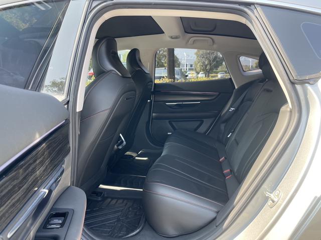 Certificated Pre-Owned XPENG P7 2022 670E+-u22195707