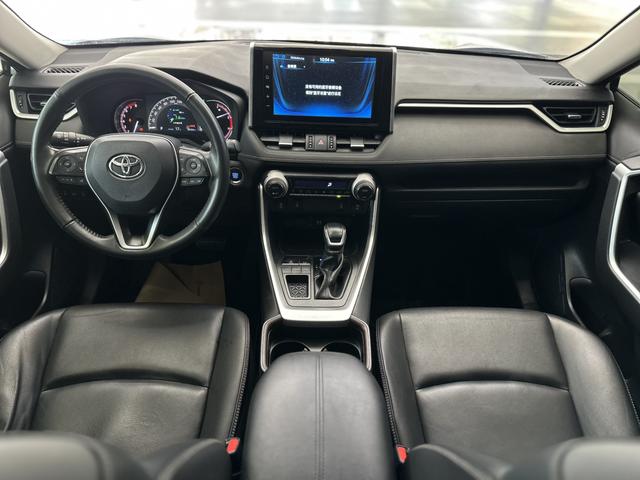 Certificated Pre-Owned RAV4 Rongfang 2021 2.0L CVT Two-wheel Drive Fashion Edition - u22457357