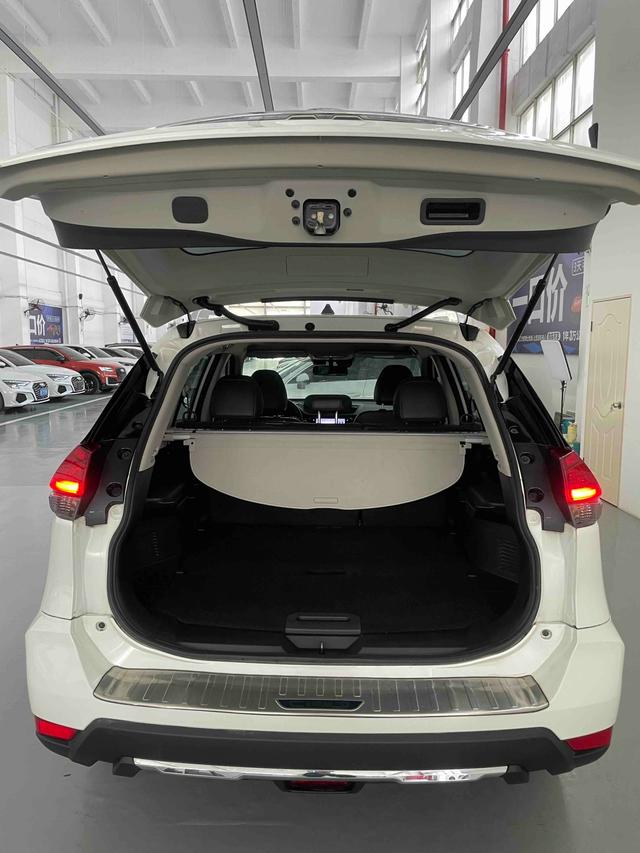 Certificated Used Dongfeng Nissan X-Trail 2022 2.0L Two-Wheel Drive Intelligent Connectivity Premium Edition - u22067413