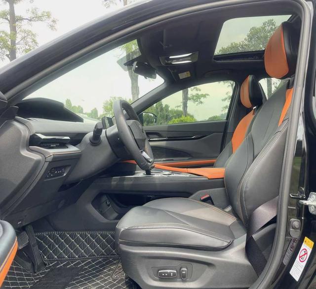 Certificated Pre-Owned Changan UNI-V Intelligent Electric iDD 2023 Edition Intelligent Electric iDD 113km Intelligent Fun Version (Fast Edition) -u20801511