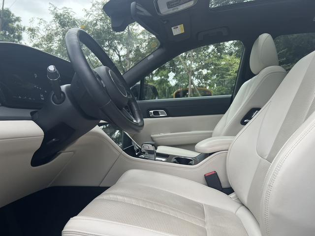 Pre - Owned 2020 Li ONE Extended - range 6 - seat Edition