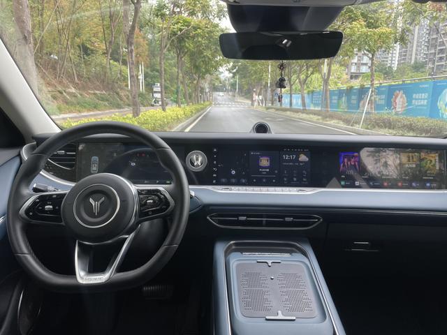 Certificated Pre-Owned VOYAH FREE 2024 Ultra Long Range Intelligent Driving Version -u22281273
