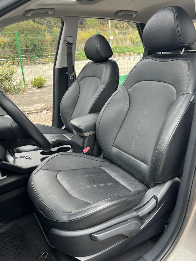 Certificated Pre-Owned Hyundai ix35 2013 2.0L Automatic Two-Wheel Drive Intelligent GLS National IV - u22548963