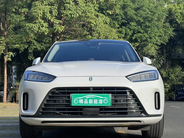 Pre - Owned 2022 AITO M5 Extended - range Rear - wheel Drive Standard Edition