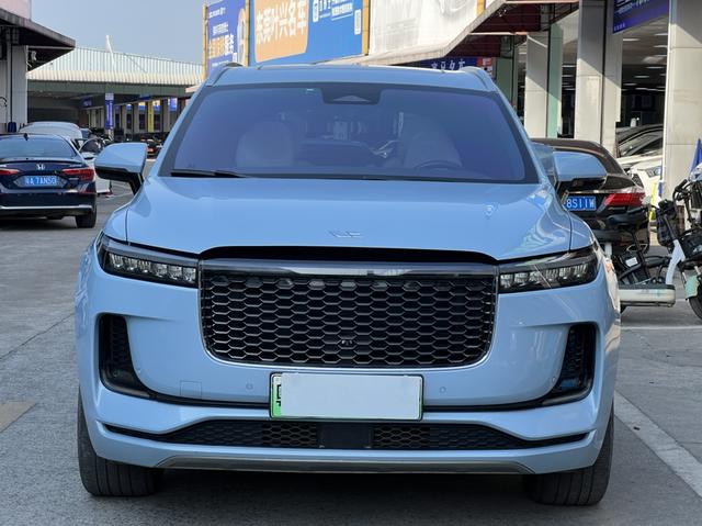 Certificated Pre-Owned Li Auto ONE 2021 Extended-Range 6-Seater Edition -u22679076