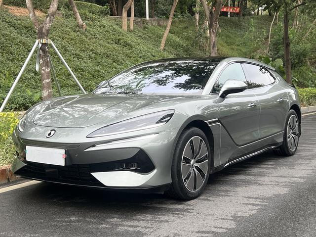 Certificated Pre-Owned Denza Z9GT DM 2024 Edition 1100 4WD Max Version -u22095748