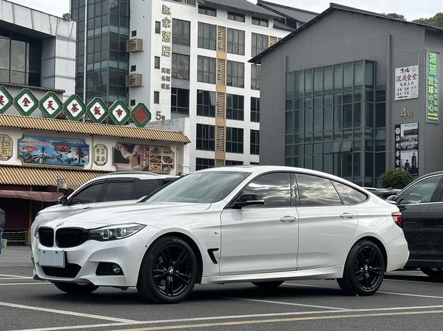 Certificated Pre-Owned BMW 3 Series GT 2020 320i M Sport Night Edition - u22045331
