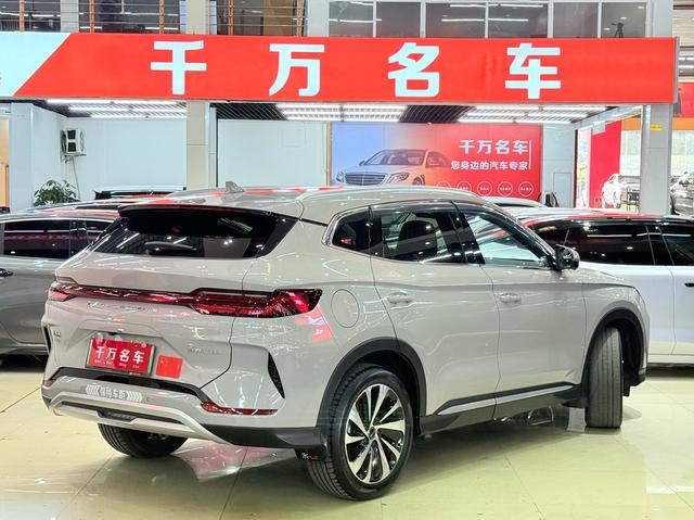 Certificated Pre-Owned BYD Song PLUS DM 2023 DM-i Champion Edition 110KM Flagship PLUS -u21920276