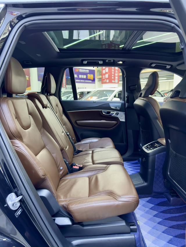 Certificated Pre-Owned Volvo XC90 PHEV 2024 E-Drive Hybrid T8 Long-Range Inscription Plus 7-Seater