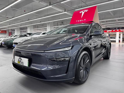 Pre-Owned Tesla Model Y 2025 Rear-Wheel Drive First Edition
