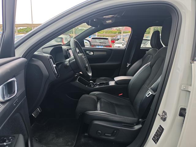 Pre-Owned Volvo XC40 EV 2021 Model P8 Pure Electric AWD Inscription R-Design