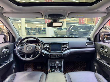 Certificated Pre-Owned Jeep Commander 2018 2.0T Two-Wheel Drive Enjoyment Edition National V Emission Standard - u22671597