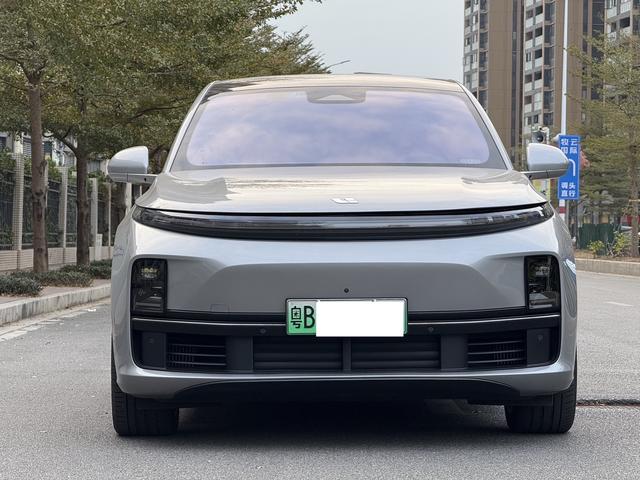 Certificated Pre-Owned Li Auto L7 2023 Pro Edition -u22529843